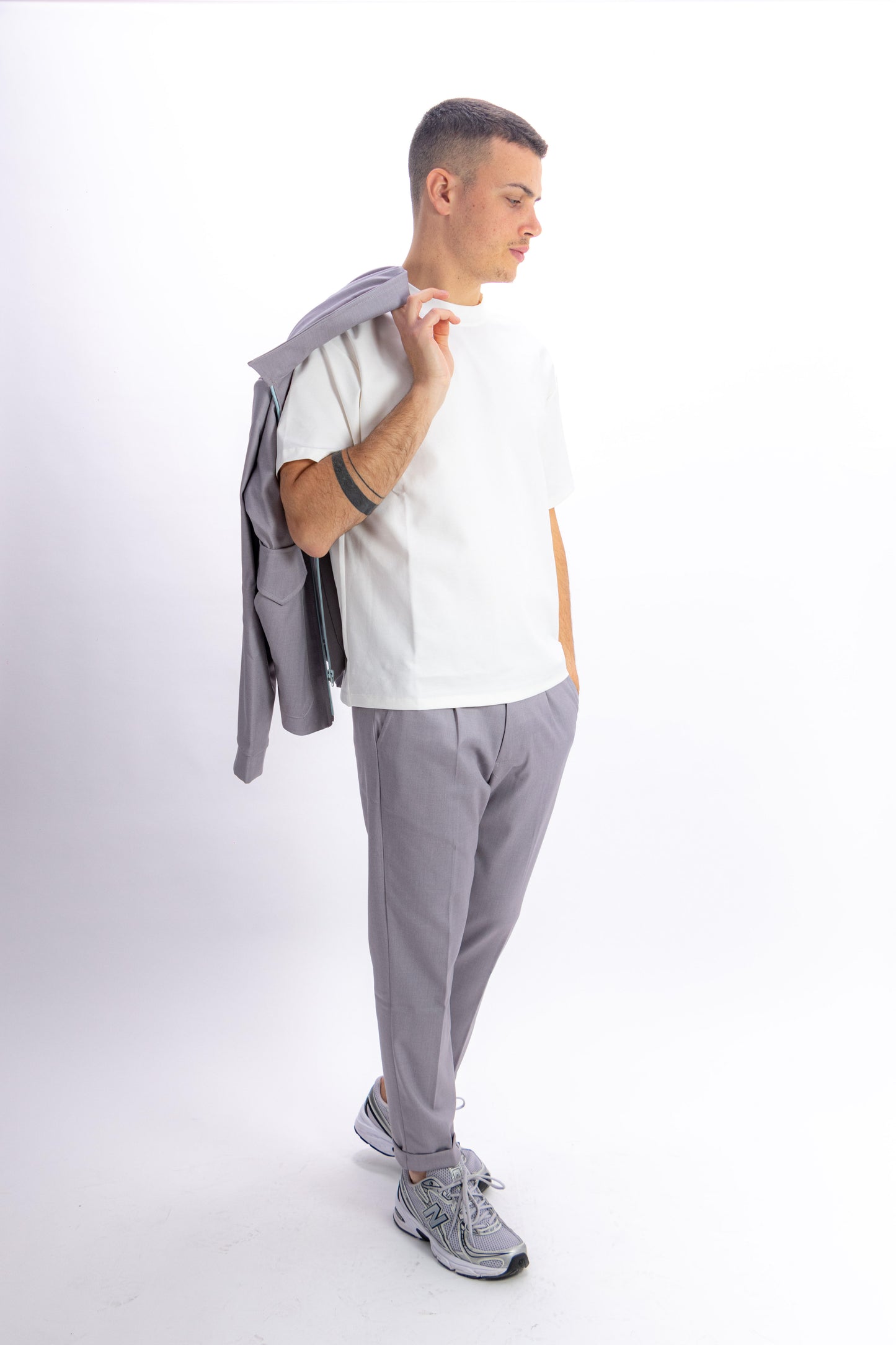 T-SHIRT WHITE NO LOGO