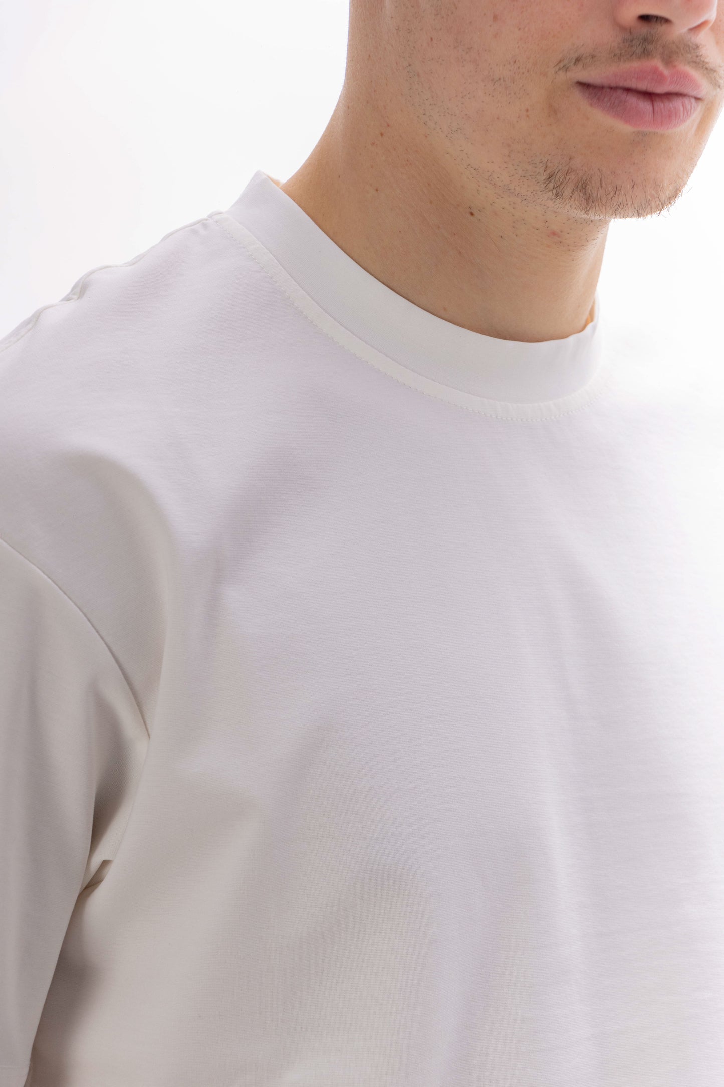 T-SHIRT WHITE NO LOGO