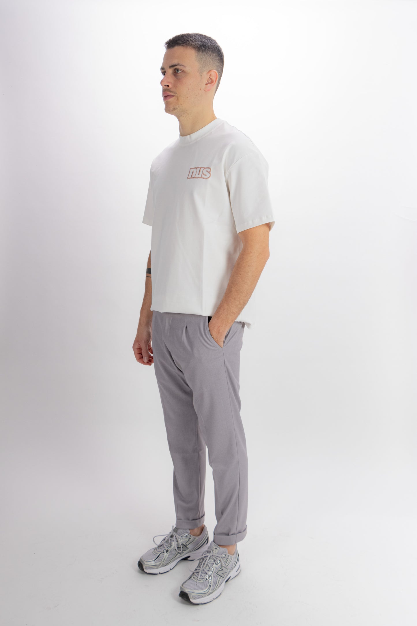 T-SHIRT WHITE LOGO