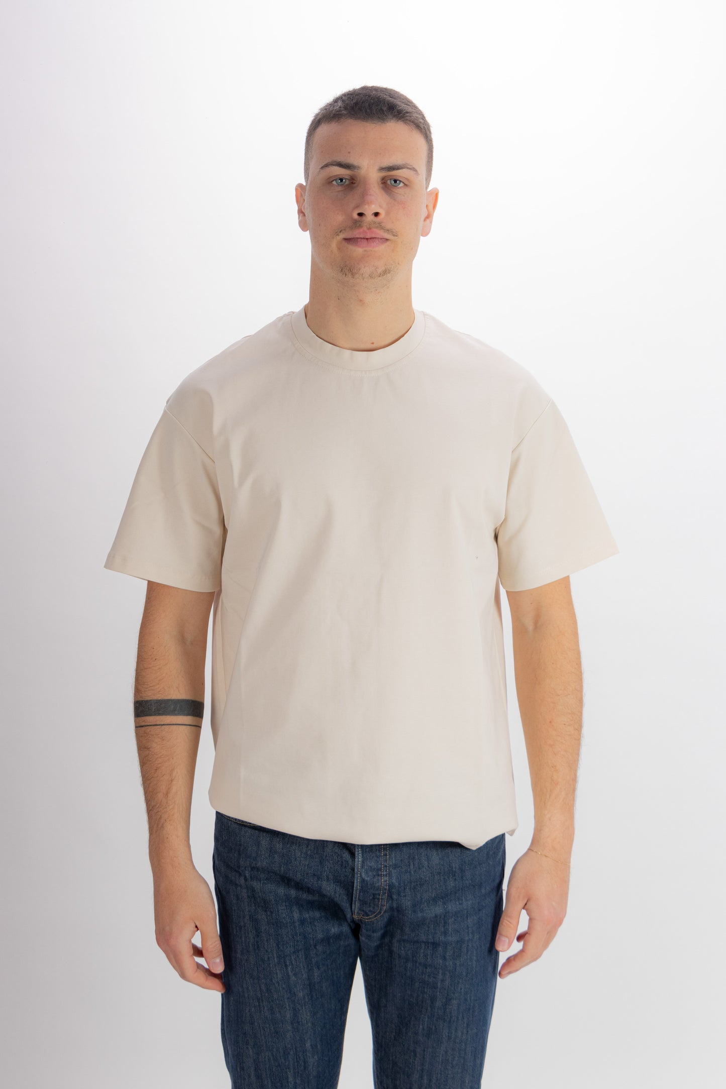 T-SHIRT CREAM NO LOGO
