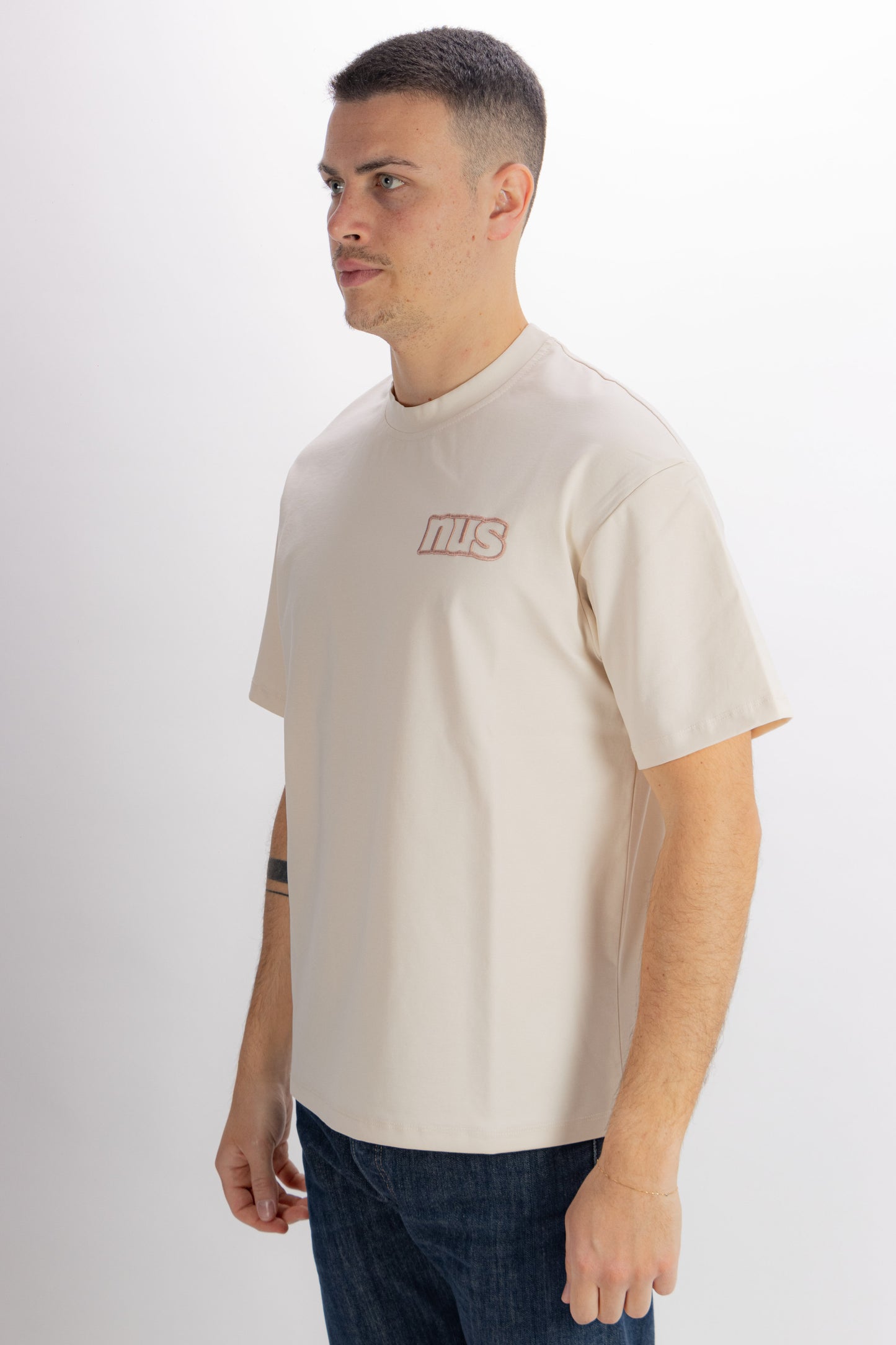 T-SHIRT CREAM LOGO